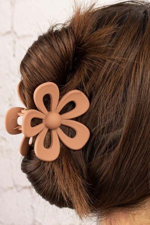 Headwear |   Camel Sweet Hollowed Flower Shape Claw Clip ACCESSORIES Camel