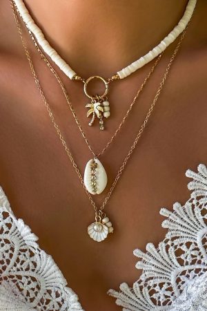 Jewelry |   White Beach Seashell Multi Layered Pendant Necklace ACCESSORIES Jewelry